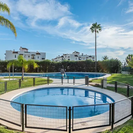 Puerto Banus Lorcrimar Apartment *